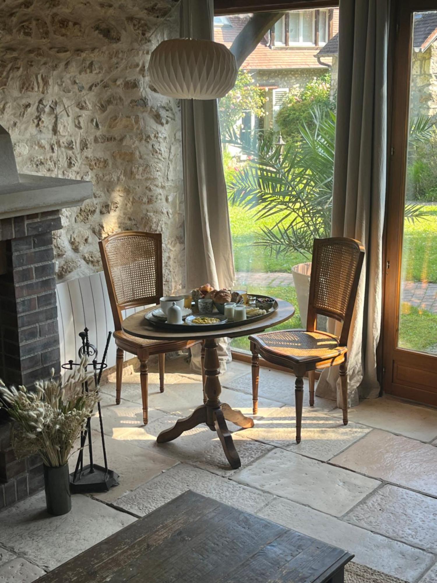 Le Clos Des Songes Blaru ภายนอก รูปภาพ